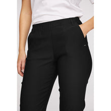 Lataa kuva Galleria-katseluun, Laurie Taylor Regular Capri