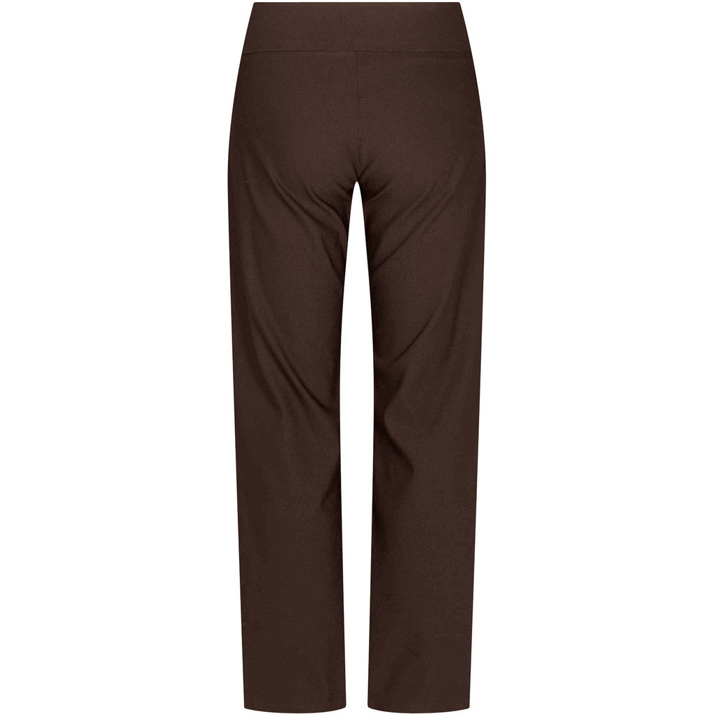 Laurie Thea straight Brown