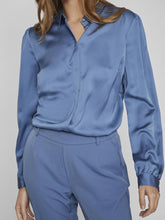 Lataa kuva Galleria-katseluun, VILA pusero Viellette satin