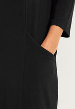 Lataa kuva Galleria-katseluun, Trikootunika taskuilla