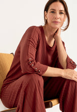 Lataa kuva Galleria-katseluun, Trikootoppi napeilla