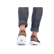 Lataa kuva Galleria-katseluun, Rieker miesten kävelykengät B7261-14