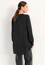 Lataa kuva Galleria-katseluun, Tunika röyhelökauluksella