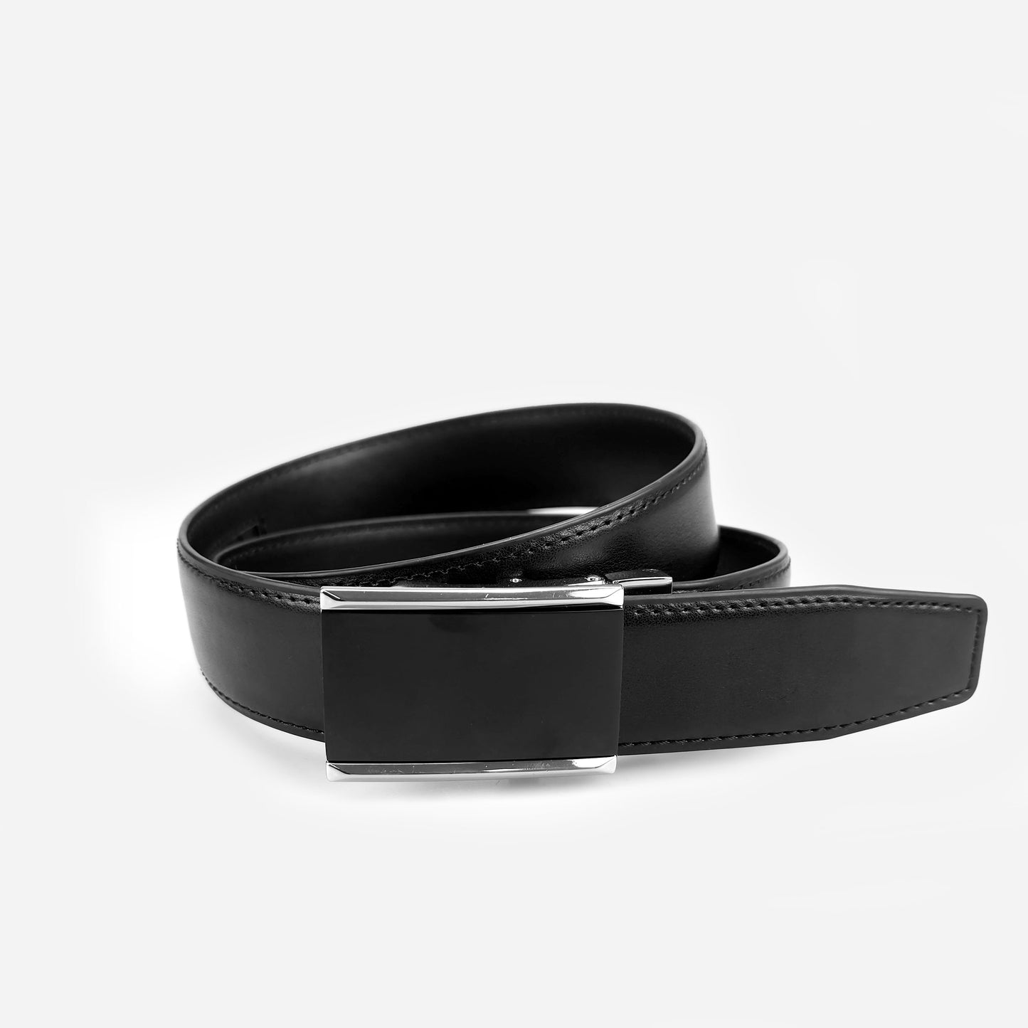 Nahkavyö automaattisoljella