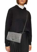 Lataa kuva Galleria-katseluun, s.Oliver laukku