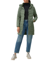 Lataa kuva Galleria-katseluun, s.Oliver naisten kevytvanutakki