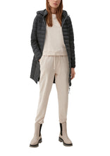 Lataa kuva Galleria-katseluun, s.Oliver naisten kevytvanutakki