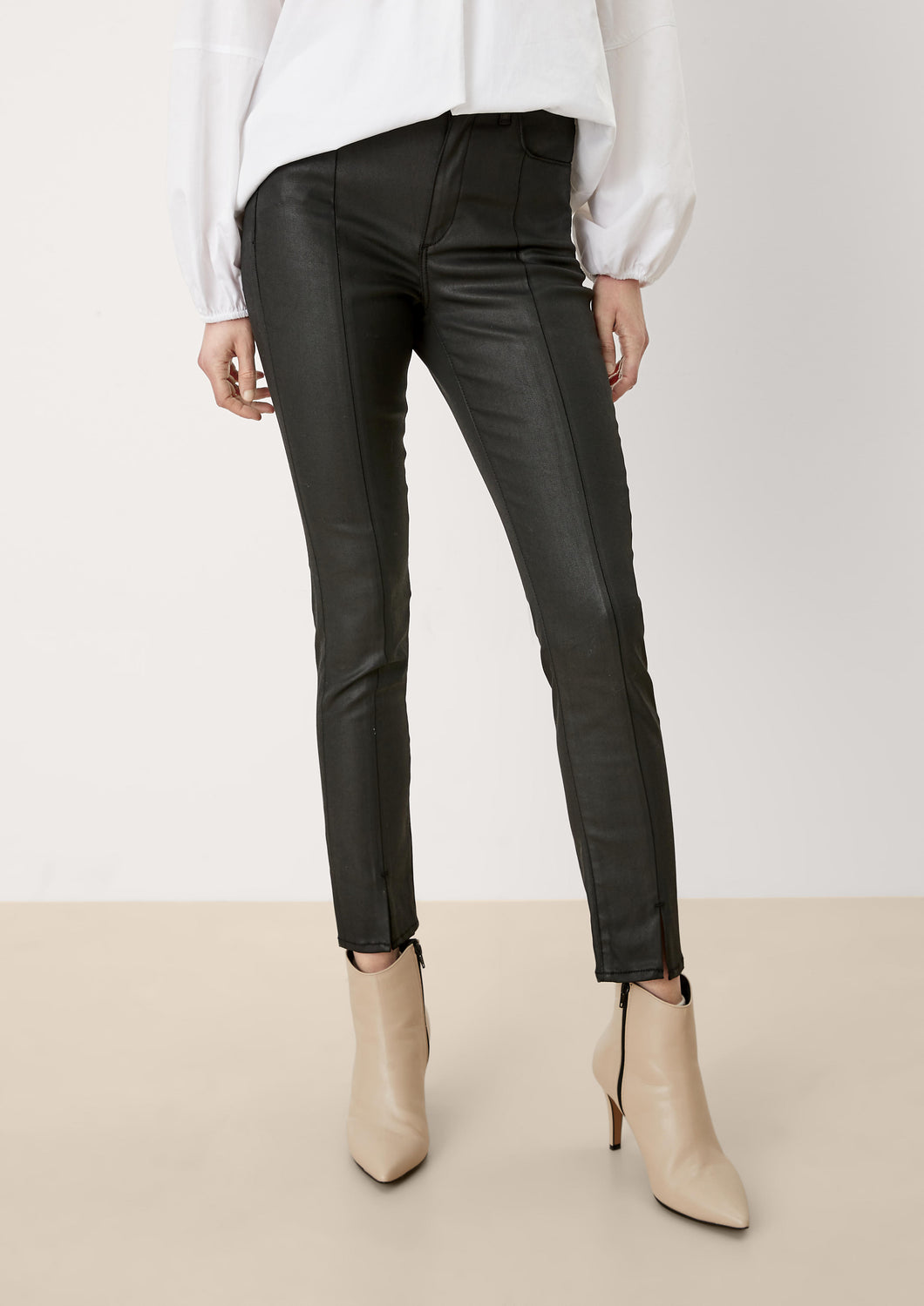 s.Oliver coated jeans