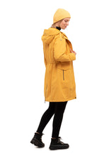 Lataa kuva Galleria-katseluun, Luhta takki Haukanmaa