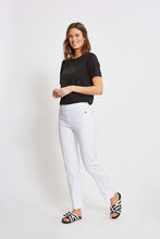 Lataa kuva Galleria-katseluun, Laurie Betty Regular