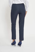 Lataa kuva Galleria-katseluun, Laurie Betty Regular