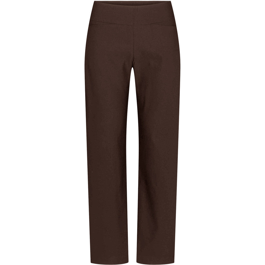 Laurie Thea straight  Brown