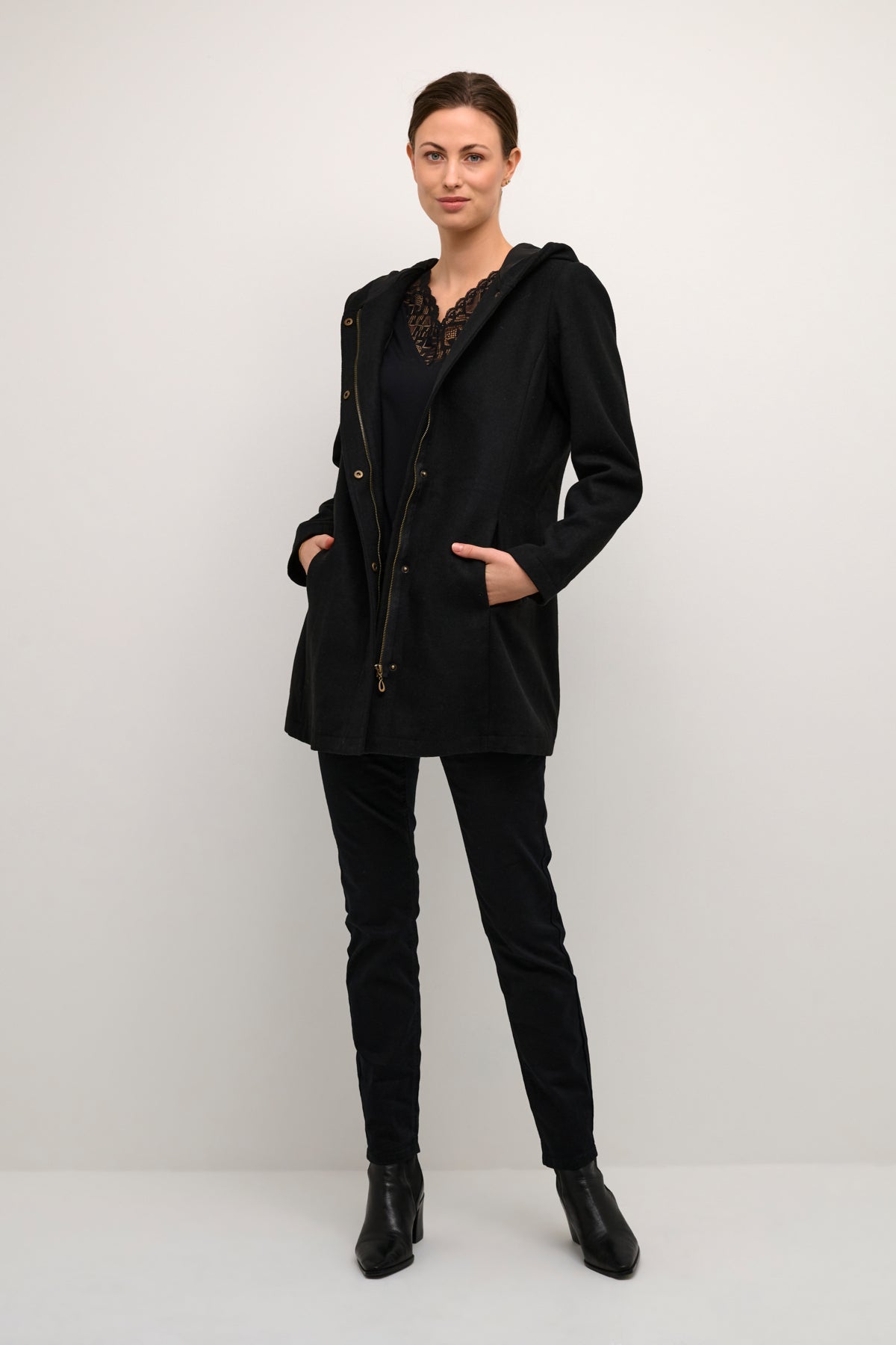 Cream villakangastakki CRYsta Coat