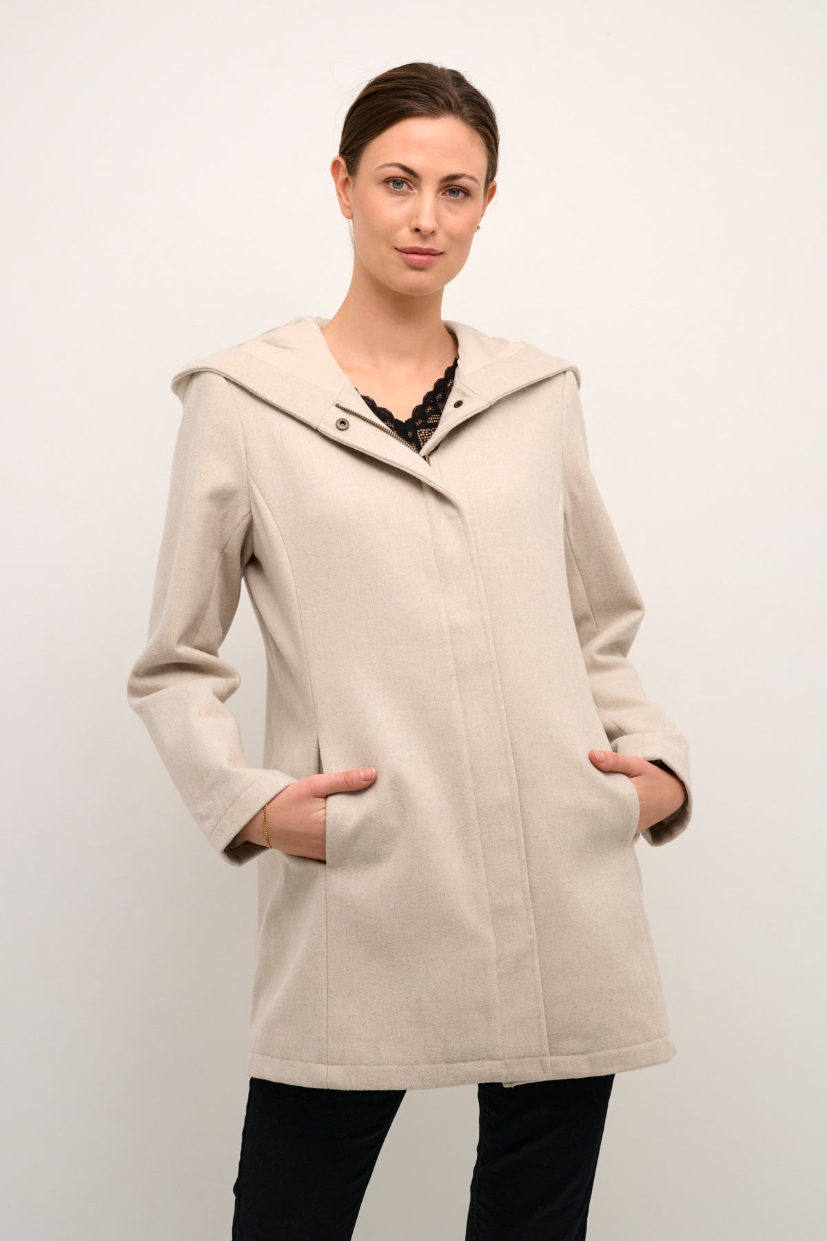 Cream villakangastakki CRYsta Coat