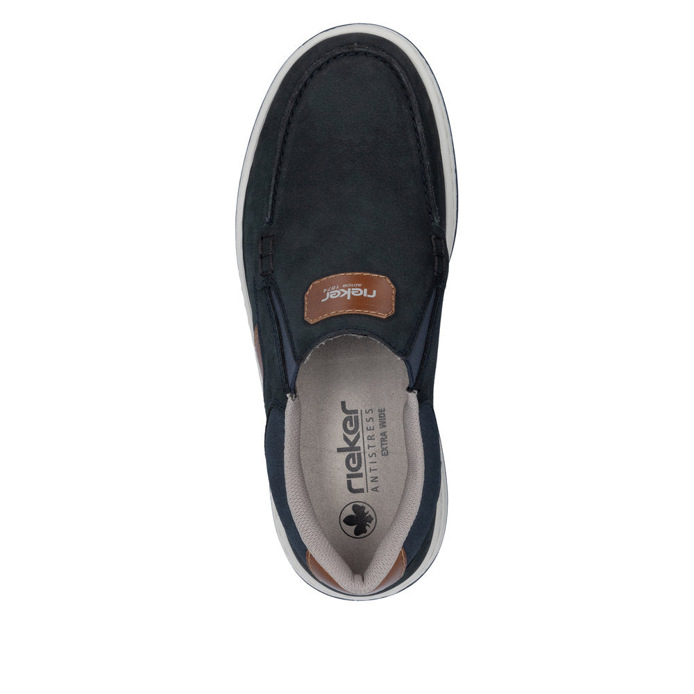 Miesten kävelykenkä leveällä lestillä