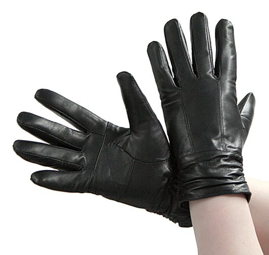 Naisten nahkasormikas