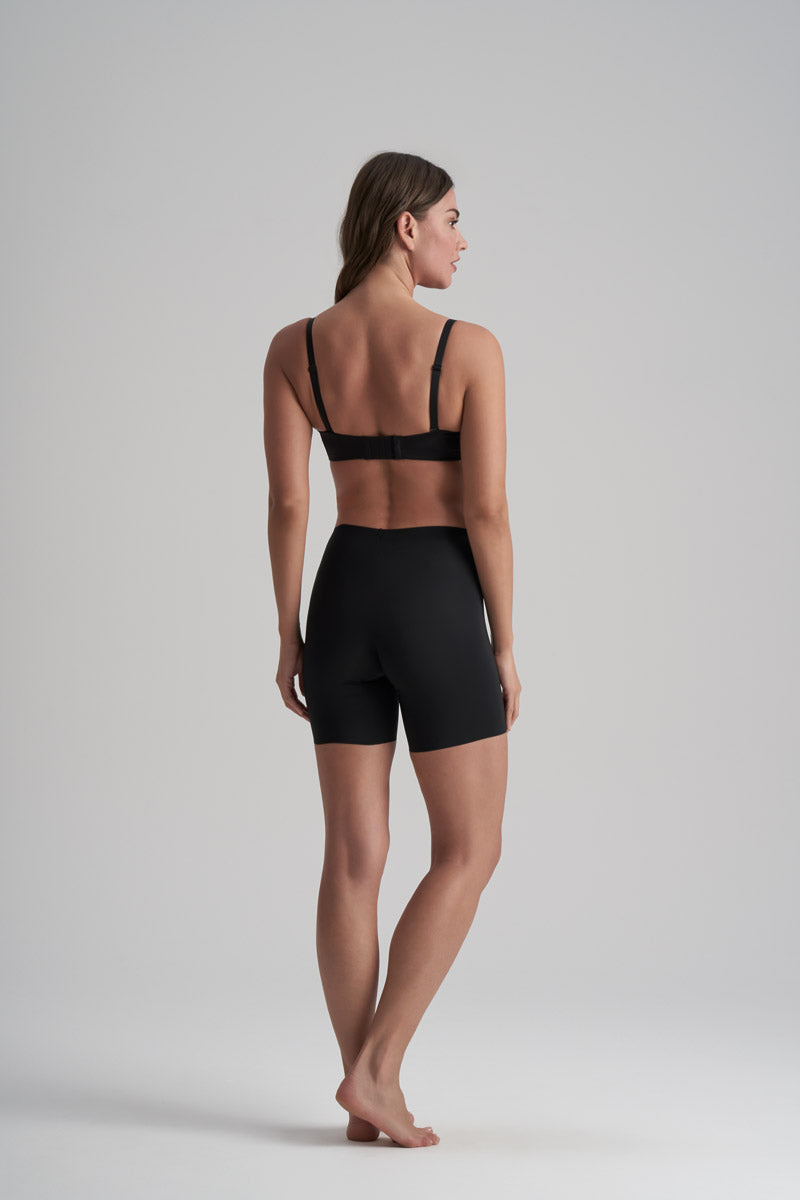 Bye Bra Smooth Essentials Mid Waist Short