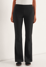 Lataa kuva Galleria-katseluun, Daria bootcut soft pants
