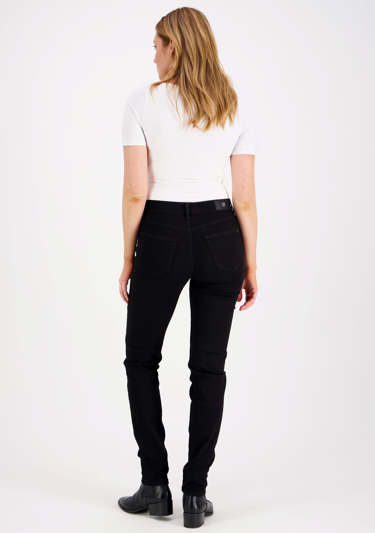 Very Nice Suzie Skinny musta