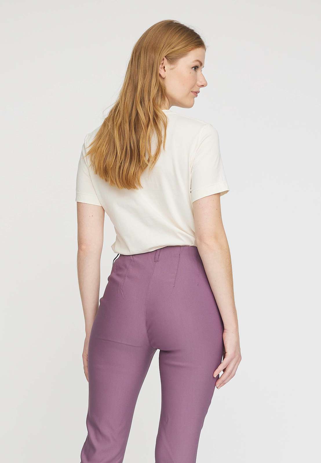 Laurie Elizabeth Slim Capri