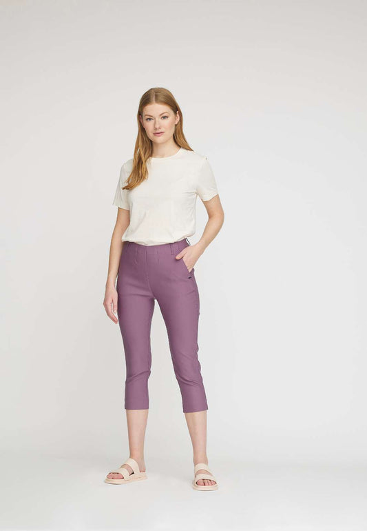 Laurie Elizabeth Slim Capri