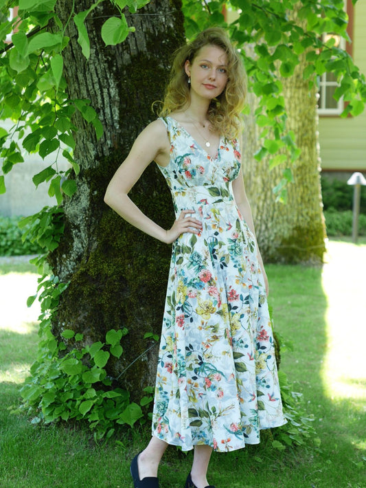 Aija of Finland mekko