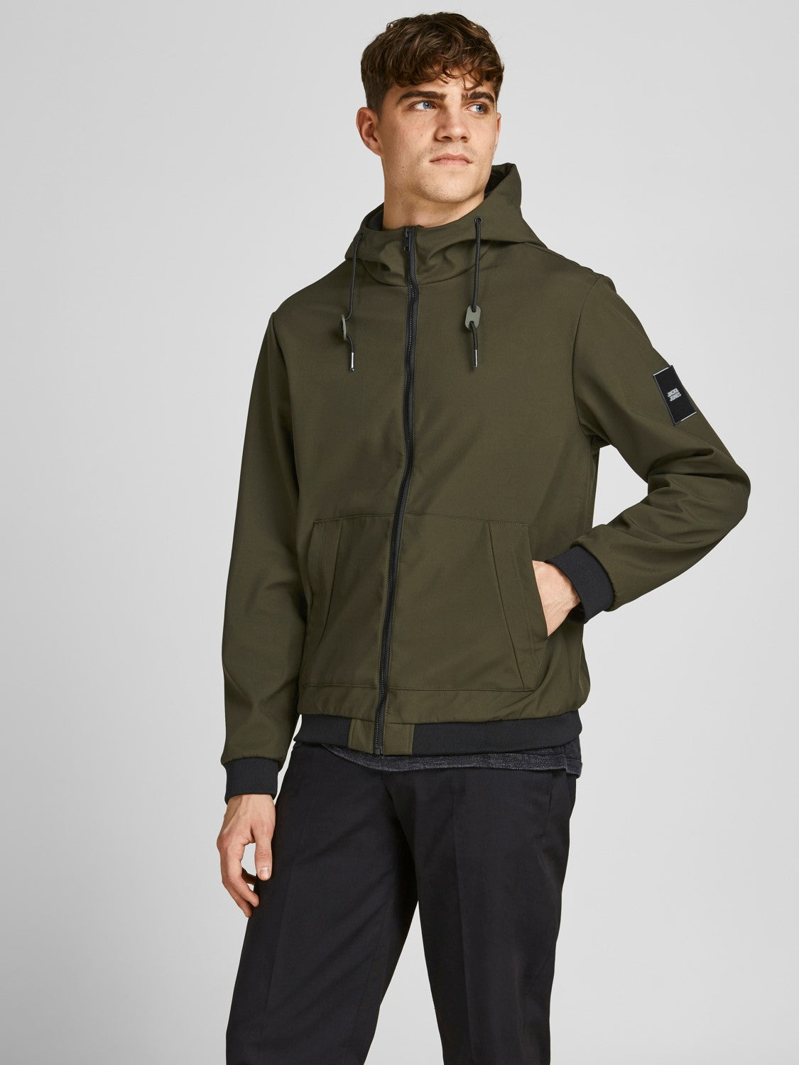 Jack&Jones välikausitakki hupulla